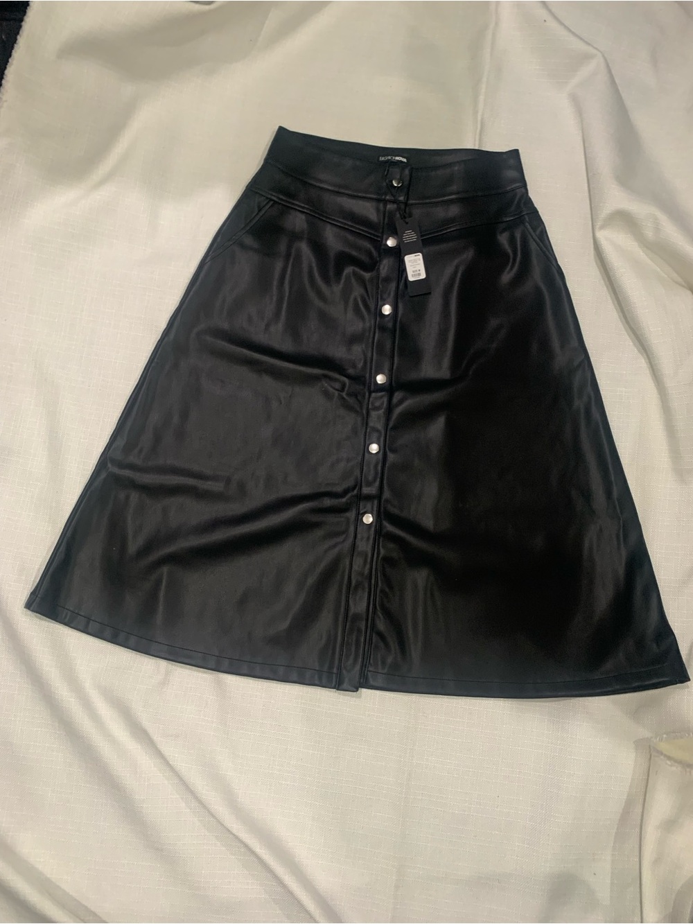 (NWT) Fashion Nova Black Faux Leather A-Line Button Skirt